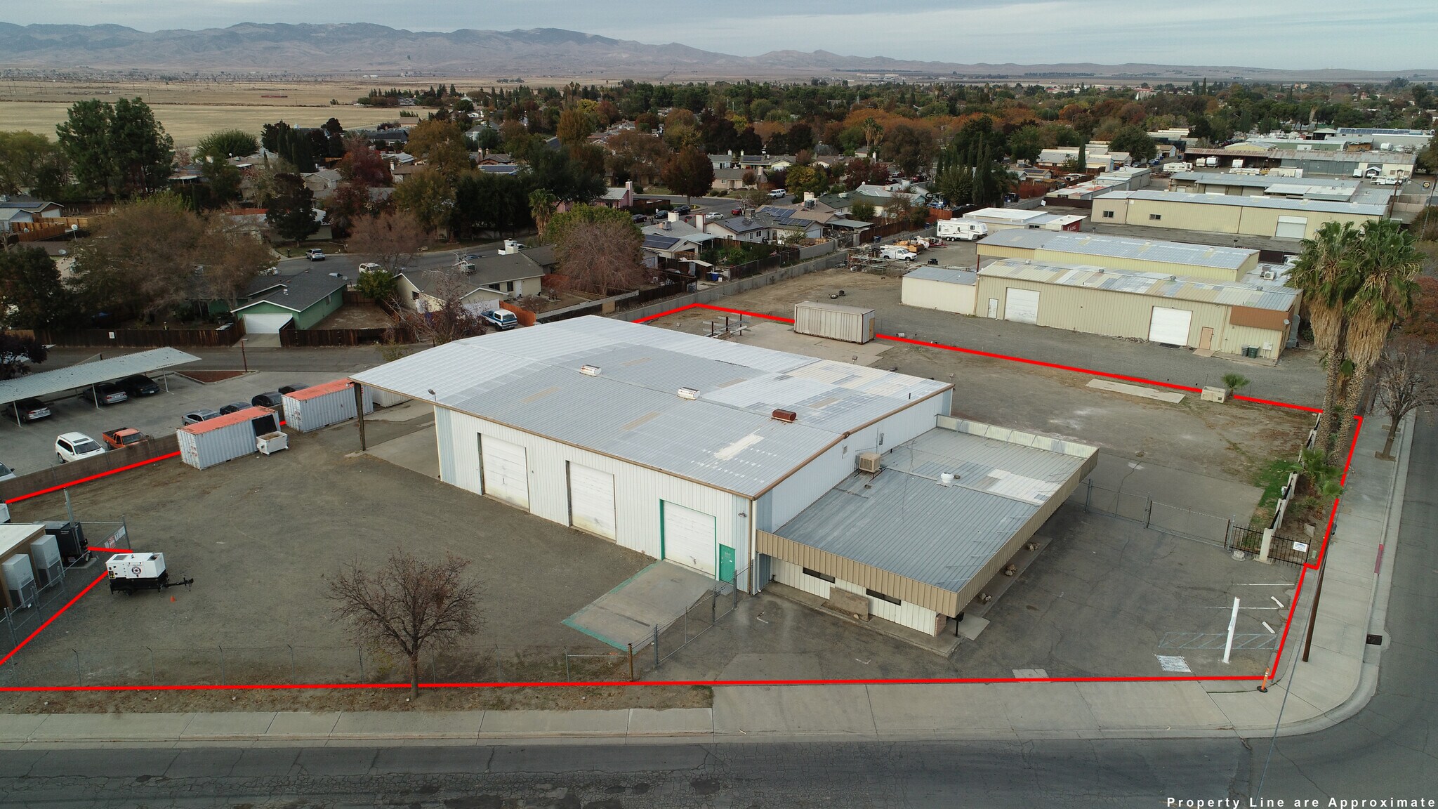 990 W Elm Ave, Coalinga, CA à vendre Photo du bâtiment- Image 1 de 7