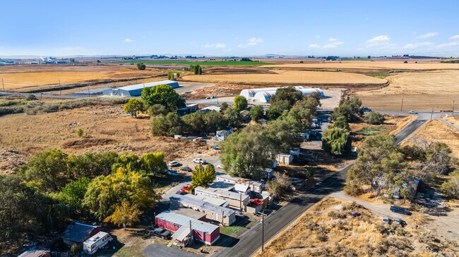 Plus de détails pour 6993 SE Road U, Warden, WA - Multi-résidentiel à vendre