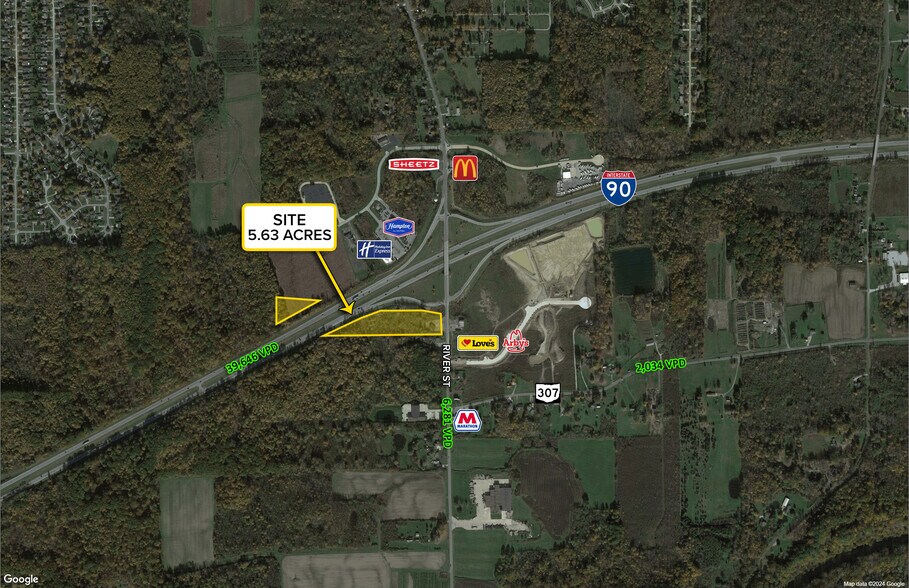 826 River St, Madison, OH à vendre - Photo du bâtiment - Image 1 de 1