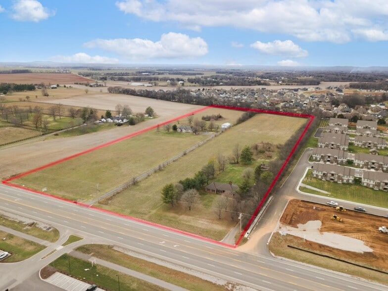 8629-8679 Nashville Rd, Bowling Green, KY à vendre - Photo du bâtiment - Image 3 de 5