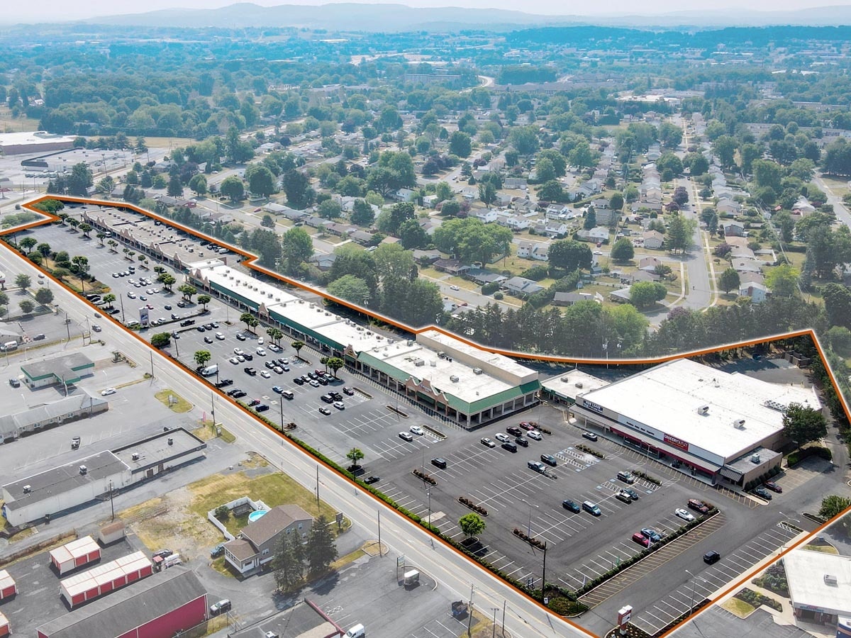 5210-5260 Simpson Ferry Rd, Mechanicsburg, PA for lease Building Photo- Image 1 of 12