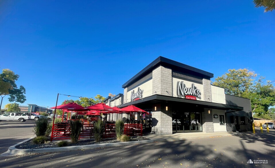 1700 S College Ave, Fort Collins, CO à louer - Photo du bâtiment - Image 2 de 4