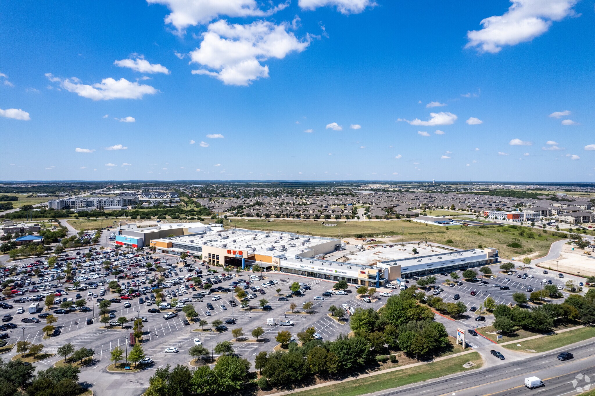 651 N US Highway 183, Leander, TX for lease Primary Photo- Image 1 of 31
