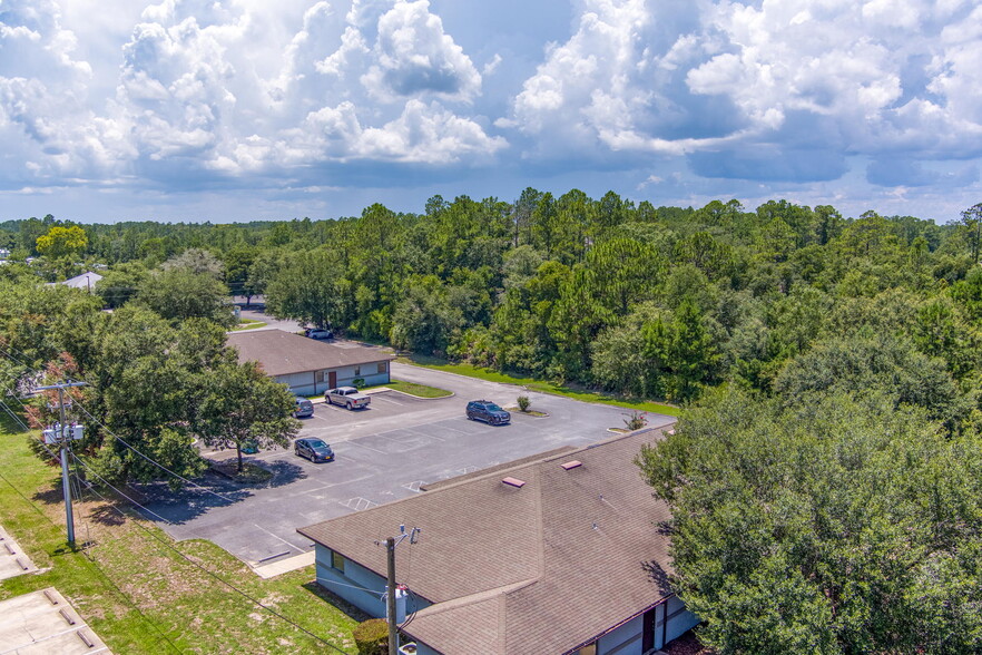 Palatka Value-Add Medical Office Complex portfolio of 2 properties for sale on LoopNet.ca - Building Photo - Image 3 of 16