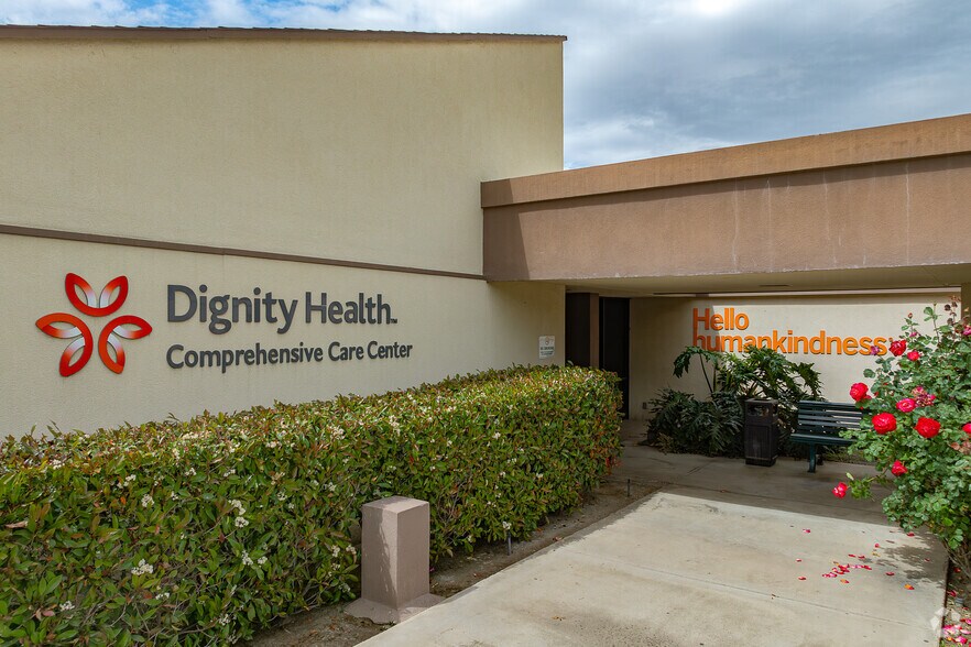 3737 San Dimas St, Bakersfield, CA for sale - Building Photo - Image 2 of 6