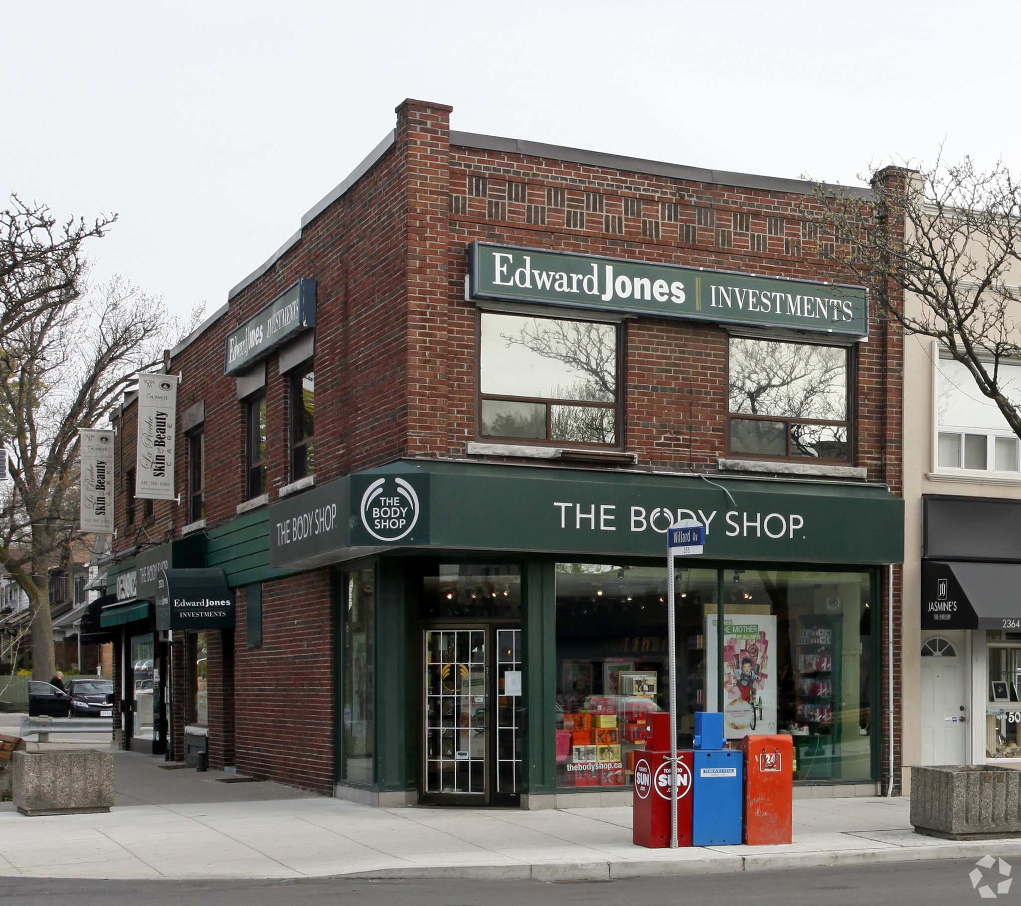 2366 Bloor St W, Toronto, ON for lease Primary Photo- Image 1 of 3