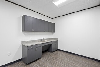 2157-2191 Woodward St, Austin, TX for lease Interior Photo- Image 1 of 19