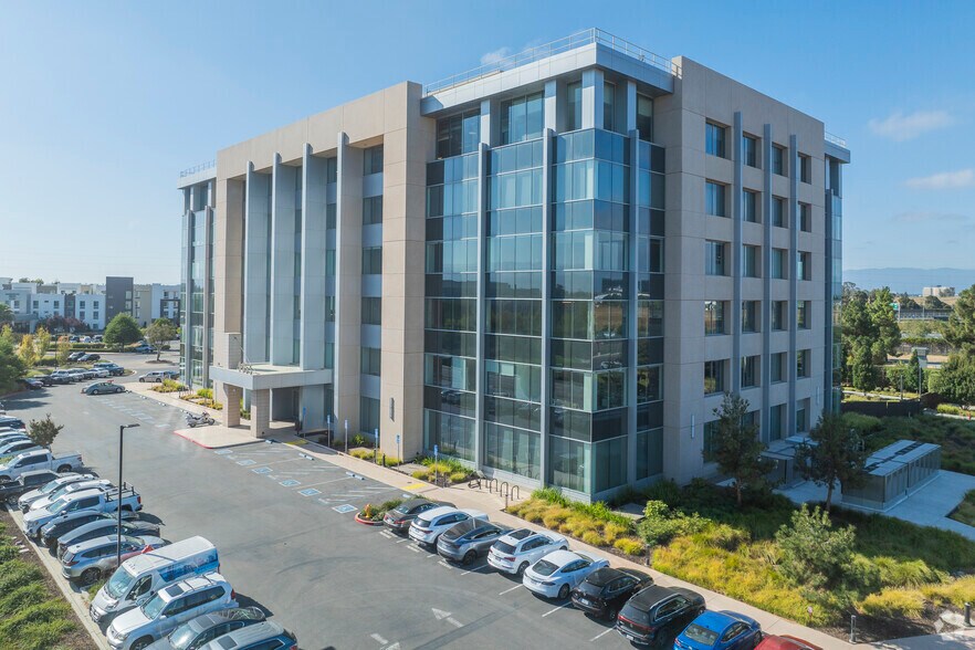 4353 N 1st St, San Jose, CA à louer - Photo du bâtiment - Image 1 de 7