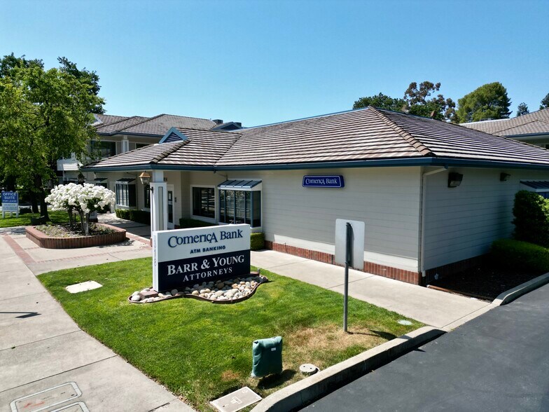 318 Diablo Rd, Danville, CA à louer - Photo principale - Image 1 de 4