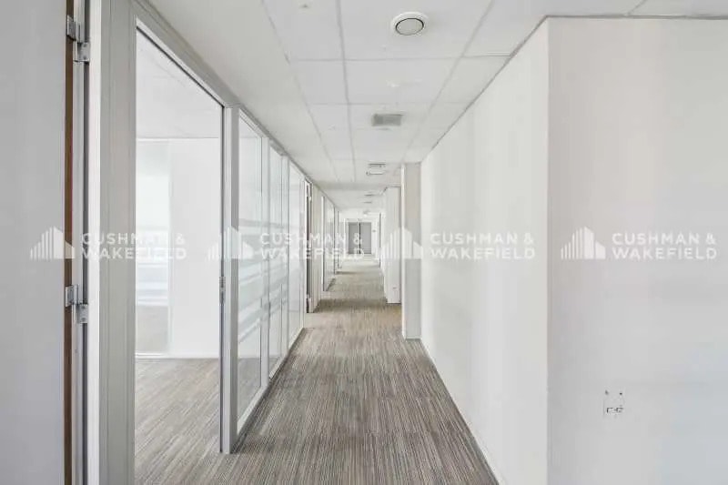 27-33 Rue Maurice Flandin, Lyon for lease - Interior Photo - Image 3 of 12