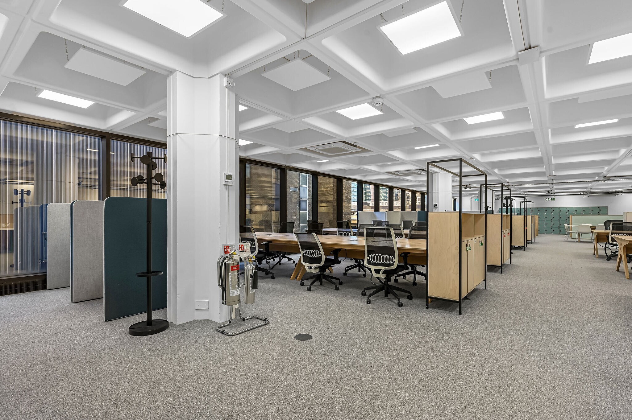 91 Brick Ln, London for lease Interior Photo- Image 1 of 42