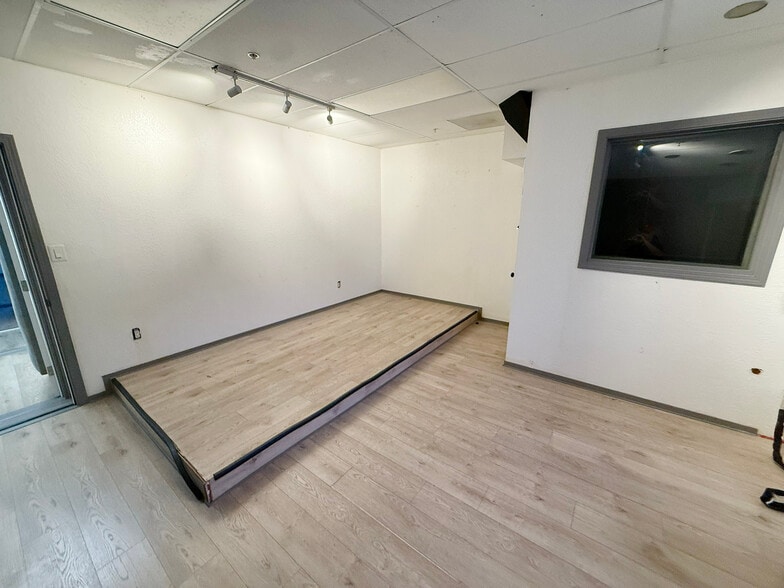 5768 Paradise Dr, Corte Madera, CA for lease - Interior Photo - Image 2 of 4