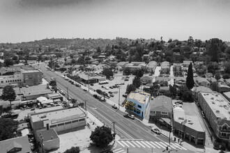 6012 York Blvd, Los Angeles, CA - Aérien  Vue de la carte - Image1