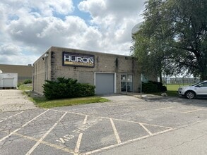 47 E Kenyon Rd, Champaign, IL for lease Interior Photo- Image 2 of 6