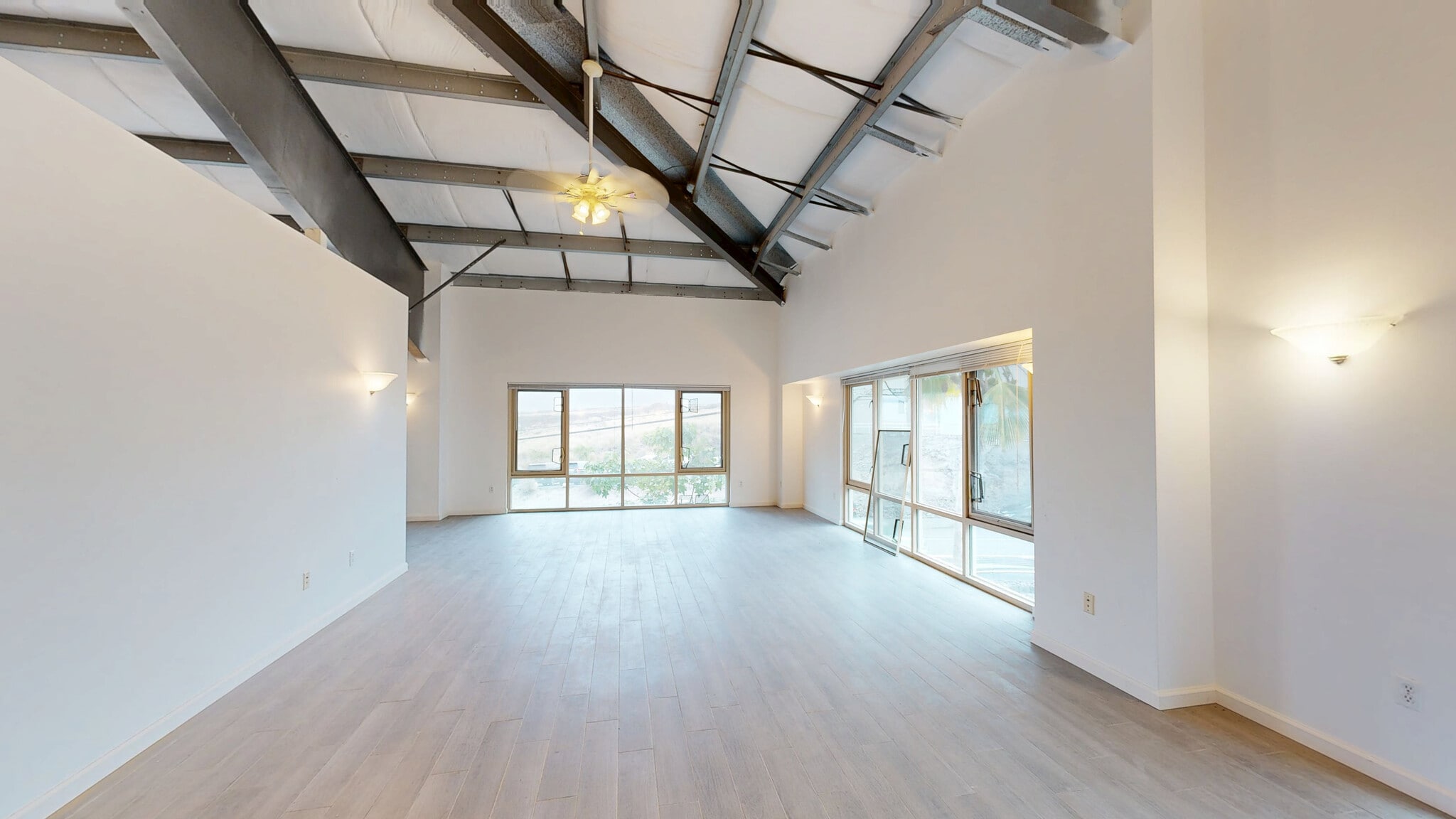 73-4080 Hulikoa Dr, Kailua Kona, HI à louer Photo intérieure- Image 1 de 5