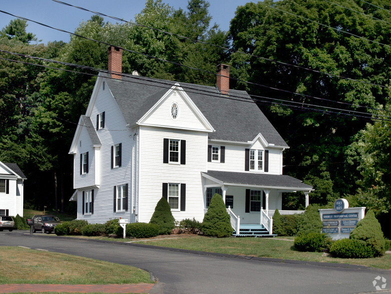 885 Hopmeadow St, Simsbury, CT à vendre - Photo du bâtiment - Image 3 de 3