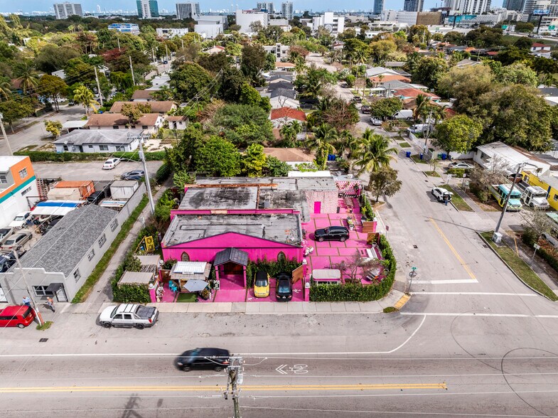 195 NW 40th St, Miami, FL à louer - Photo du bâtiment - Image 2 de 27