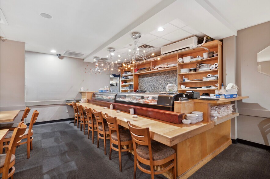 222 S 15th St, Philadelphia, PA à vendre - Photo du bâtiment - Image 3 de 12