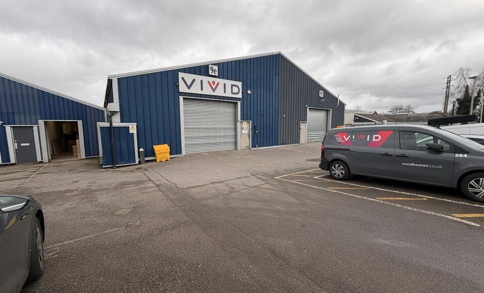 Monkton Park, Farnham for lease - Building Photo - Image 1 of 2