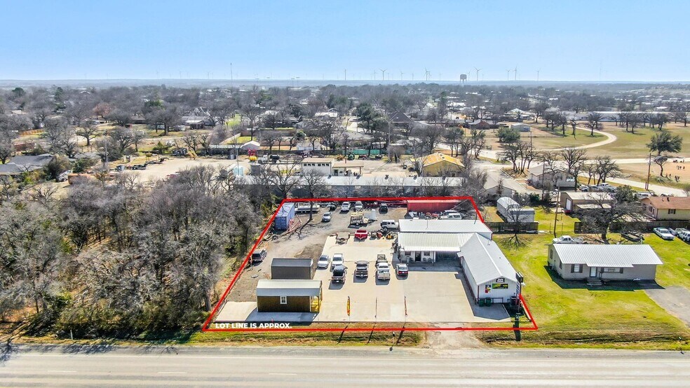 1456 Main st, Jacksboro, TX à vendre - Photo du bâtiment - Image 2 de 12