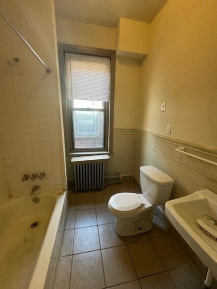 3078 Frankford Ave, Philadelphia, PA à vendre - Photo intérieure - Image 3 de 23