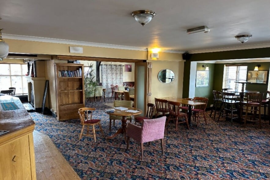 Town House Rd, Costessey for sale - Interior Photo - Image 3 of 13