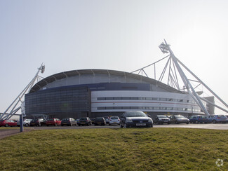 Plus de détails pour Burnden Way, Bolton - Bureau à louer