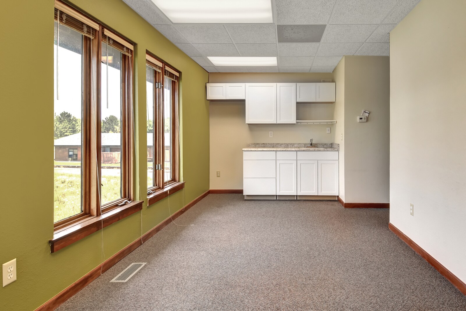 1300 Plaza Ct N, Lafayette, CO for lease Interior Photo- Image 1 of 8