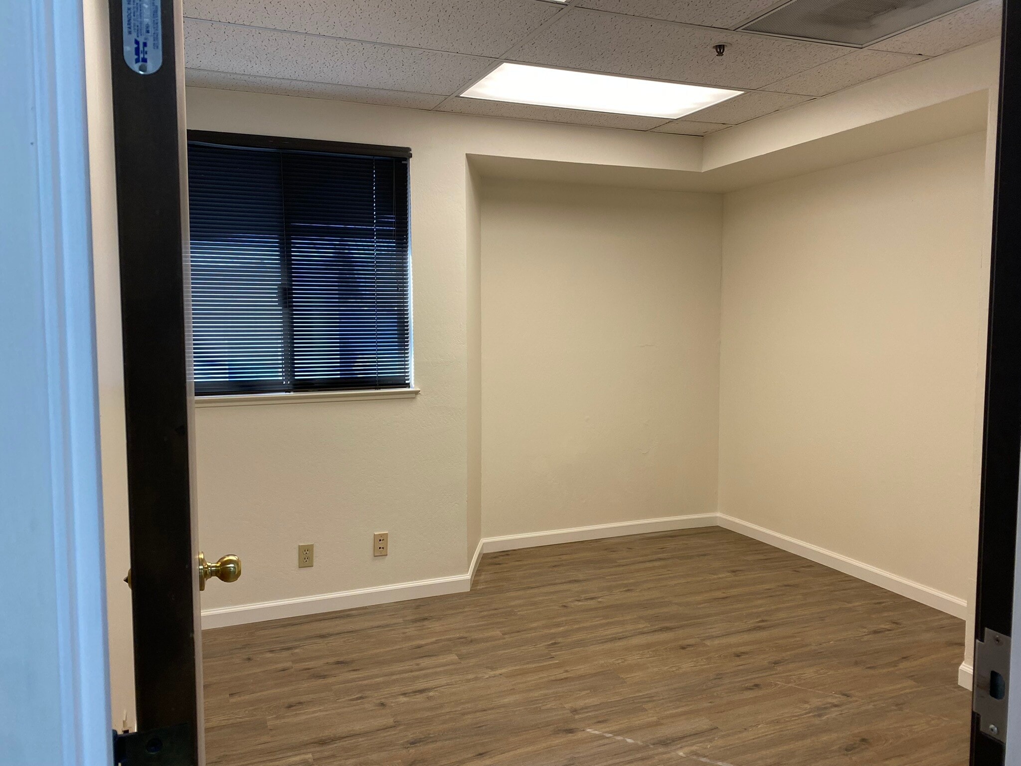 1350 Dell Ave, Campbell, CA for lease Interior Photo- Image 1 of 6