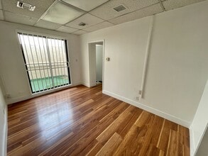 10600 W Pico Blvd, Los Angeles, CA for lease Interior Photo- Image 1 of 9