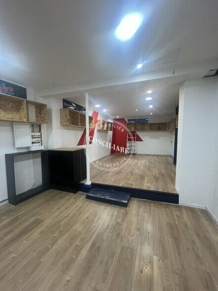 5 Rue Du Fourbastard, Toulouse for lease - Interior Photo - Image 3 of 5