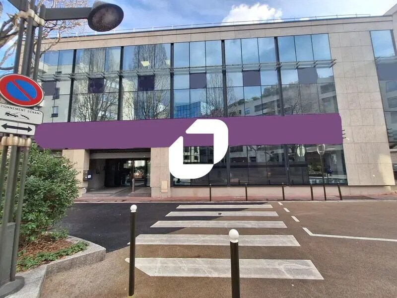 14 Rue Clément Bayard, Levallois-Perret for lease Building Photo- Image 1 of 8