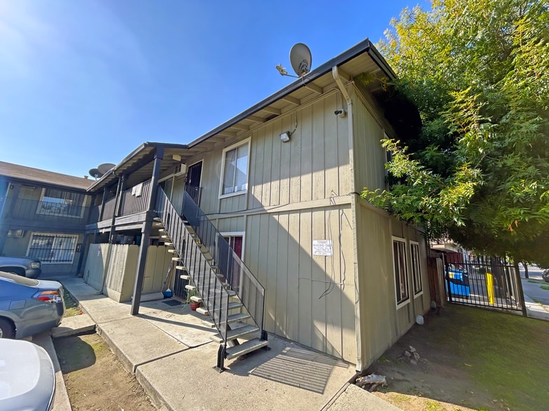 420 E Rose St, Stockton, CA for sale - Building Photo - Image 3 of 6