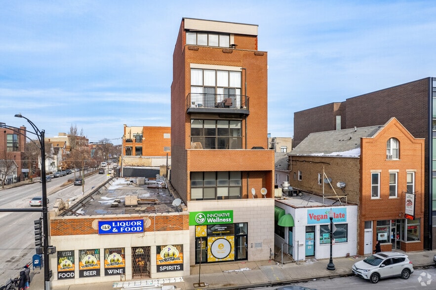 1552 W Fullerton Ave, Chicago, IL for sale - Primary Photo - Image 1 of 4