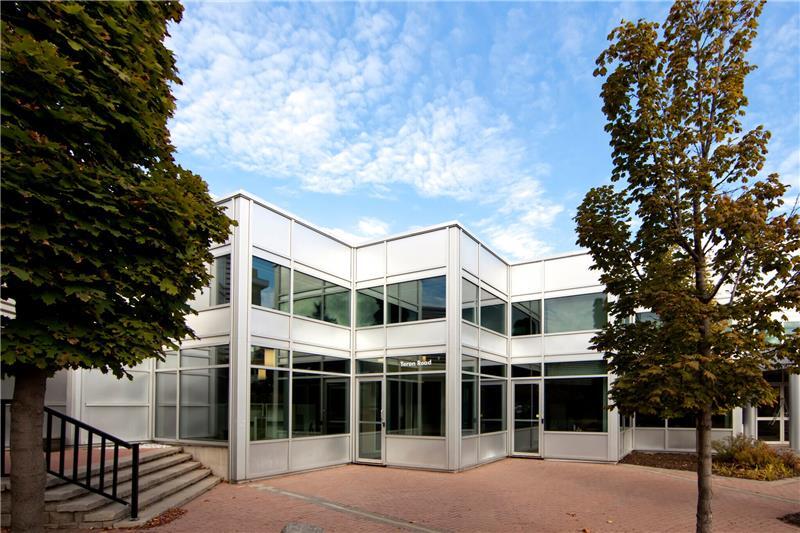 1260-1280 Teron Rd, Ottawa, ON à louer - Photo du bâtiment - Image 2 de 7