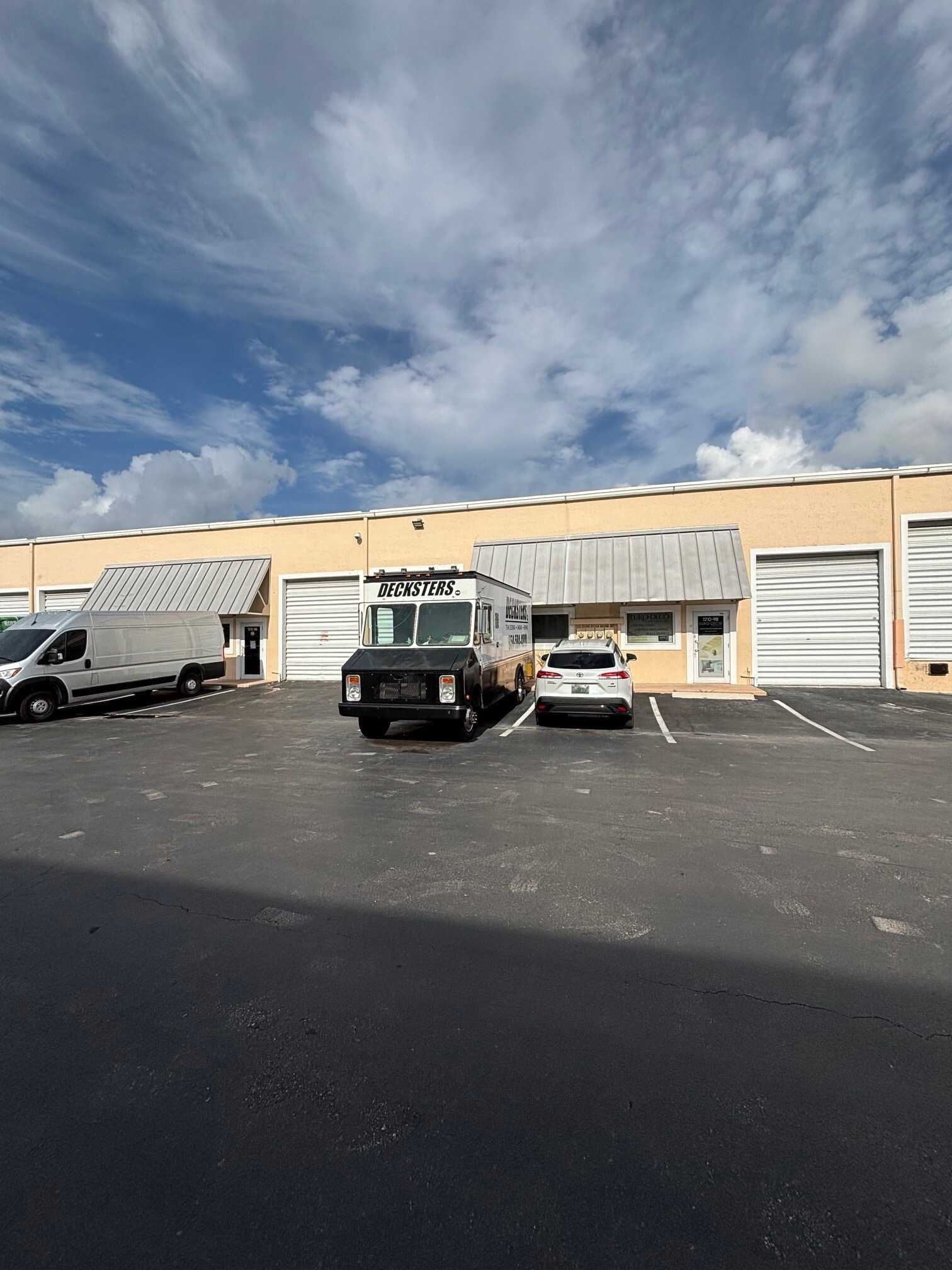 1200-1340 Stirling Rd, Dania Beach, FL for lease Building Photo- Image 1 of 4