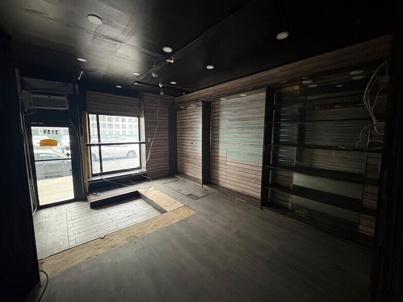 2225 Tilden Ave, Brooklyn, NY for lease - Interior Photo - Image 3 of 4