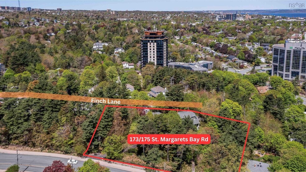 173 St Margarets Bay Rd, Halifax, NS à vendre - Photo du bâtiment - Image 2 de 2