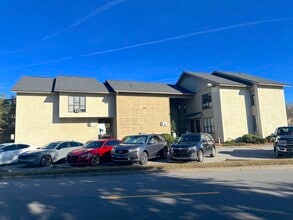 351 Commercial Dr, Savannah, GA à louer Photo intérieure- Image 2 de 6