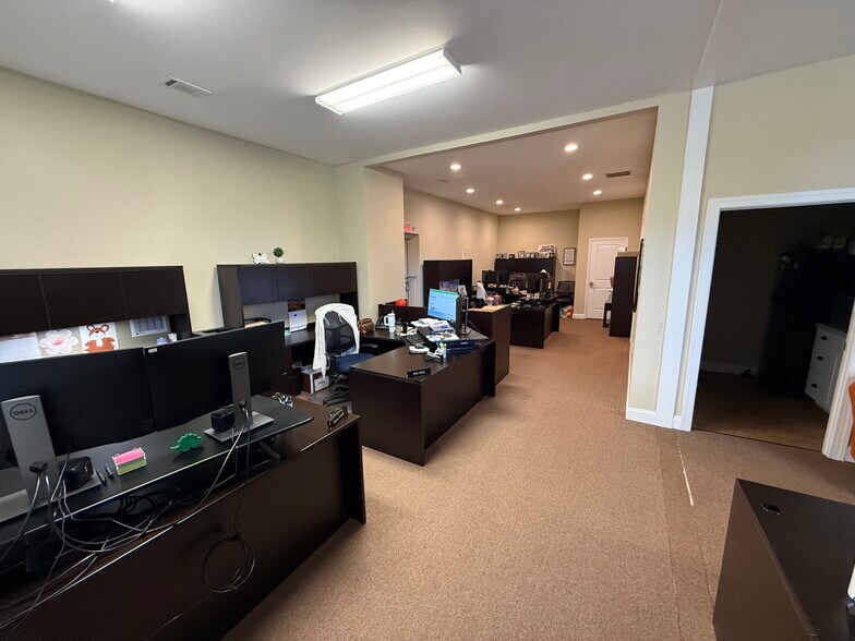 1702 Saugahatchee Rd, Auburn, AL à louer - Photo intérieure - Image 3 de 10