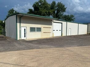 2720 Sr 124, Russellville, AR for lease Interior Photo- Image 2 of 7