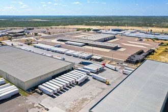 13145 S Unitec Dr, Laredo, TX for lease Building Photo- Image 1 of 8