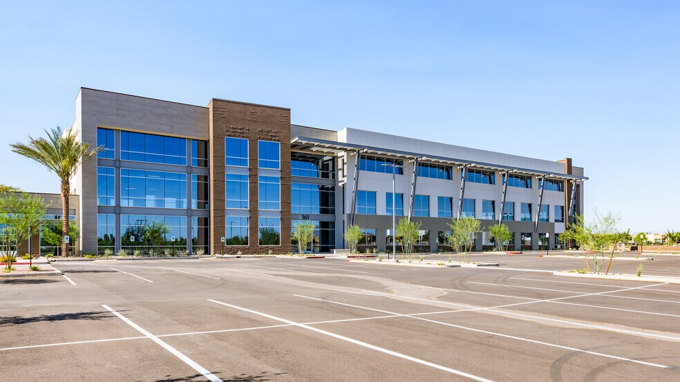 365 E Germann Rd, Gilbert, AZ à louer - Photo du bâtiment - Image 2 de 9