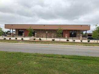Plus de détails pour 815 Exchange Ave, Conway, AR - Bureau à louer