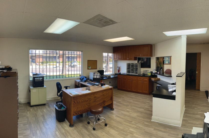 1654 E 4th St, Santa Ana, CA for sale - Interior Photo - Image 3 of 4