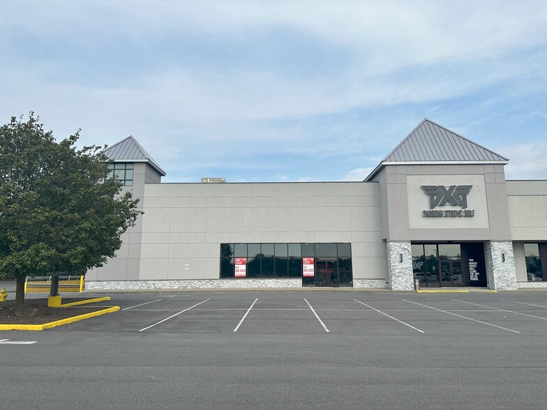 80-110 Nardozzi Pl, New Rochelle, NY à louer - Photo du bâtiment - Image 3 de 10