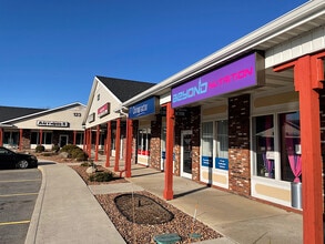 123 Saratoga Rd, Schenectady, NY for lease Interior Photo- Image 2 of 4