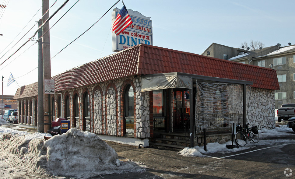 2321 Main St, Bridgeport, CT for sale - Primary Photo - Image 1 of 1