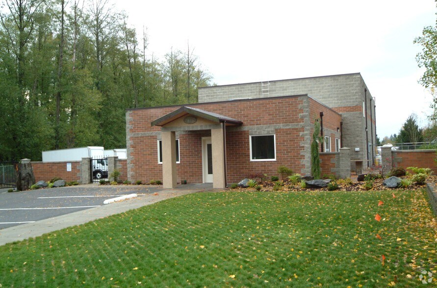 2330 106th St SW, Everett, WA à vendre - Photo du bâtiment - Image 3 de 5