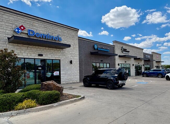 Plus de détails pour 808 Fort Worth Hwy, Weatherford, TX - Commerce de détail à louer